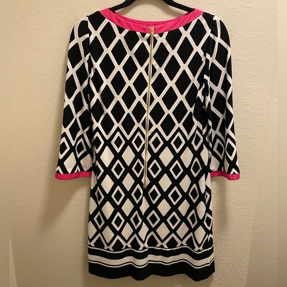 Eliza J Black And White Diamond Geometric Print Shift Dress - Picture 7 of 12